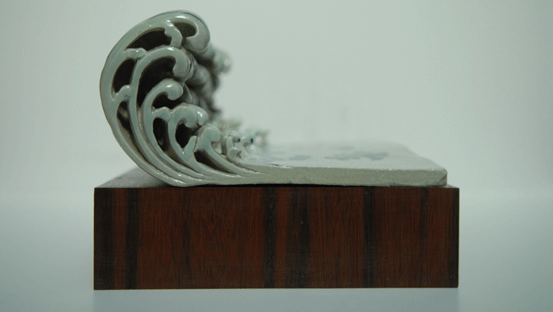 Tradition des Motivs kontrastiert mit der Machart der Moderne: "The Wave (Prototype)". Abbildung mit Genehmigung des Haus der Kunst, München.