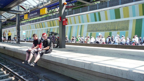 Der Fußgänger erobert den urbanen Raum zurück.